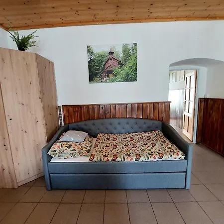 Kamenak شقة Stožec